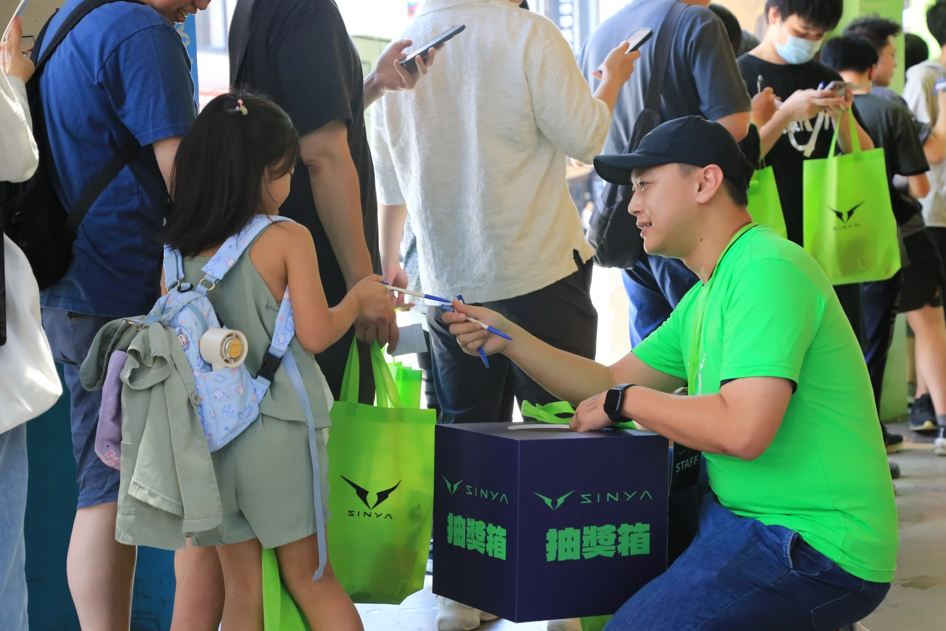 Line Album 20250628欣亞八德旗艦改裝啟航 250702 9